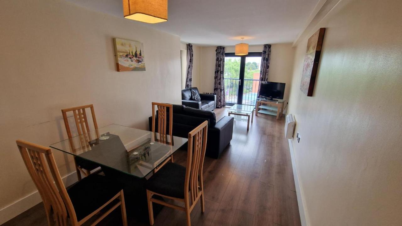 Two Bedroom Apartment, Birmingham City Centre B1 Bagian luar foto